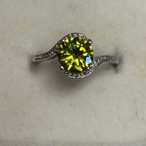 RARE NATURAL Green Tsavorite Crystal Stamped 925 Sterling Silver Ring